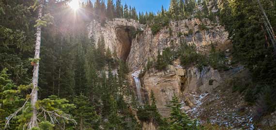 Things to do in Idaho Falls - hike up to the Darby Wind Caves